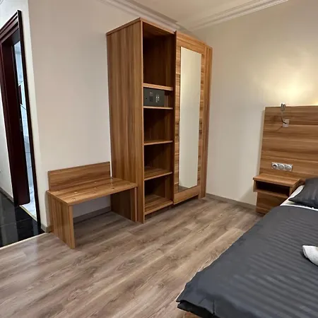 ケネディ 3* ニュルンベルク