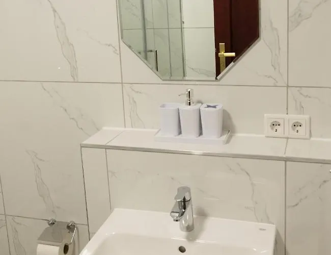 Kennedy Hotel 3*